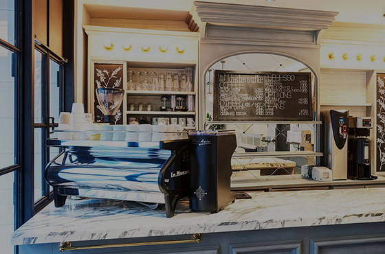ビーンズ コーヒー ロハス 【表参道カフェ】lohasbeanscoffee ロハスビーンズコーヒーは骨董通りに面したカフェ
